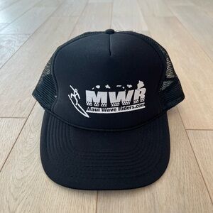 Mwr Maui Wave Riders Snapback Trucker Hat (Black)